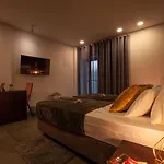 Xboutique Marinac 4* شيبينيك