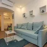 Xboutique Marinac 4* شيبينيك