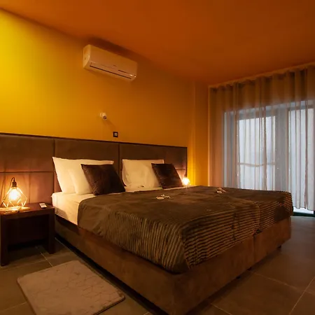 Xboutique Marinac 招待所