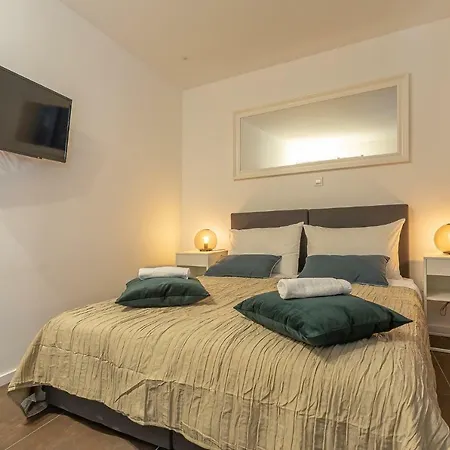 Pensión Xboutique Marinac Šibenik