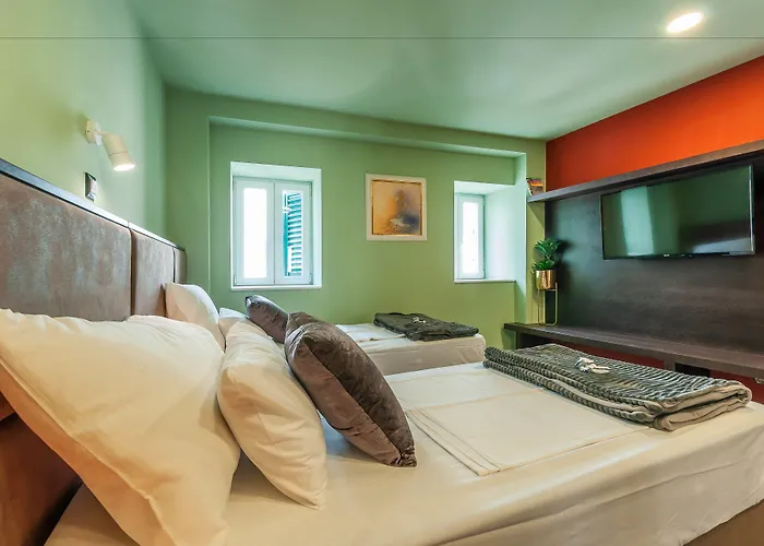 Xboutique Marinac 4* Sibenik