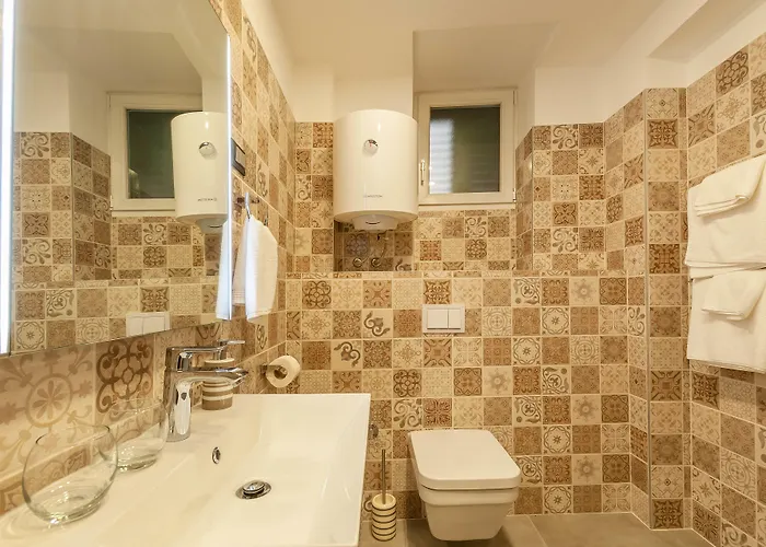 Xboutique Marinac Guest house