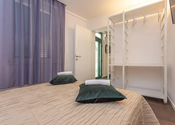 Guest house Xboutique Marinac 4*